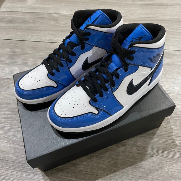 Air Jordan 1 Mid Men’s Signal Blue - Picture 8 of 8